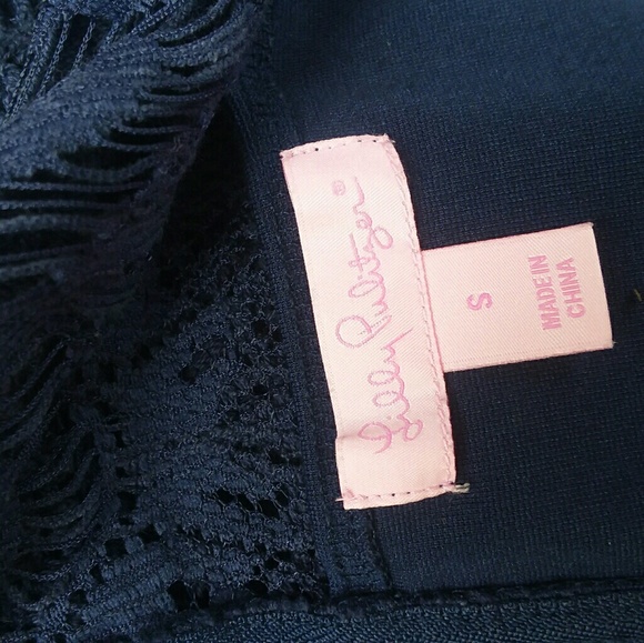 3/$50 Lilly Pulitzer dress size small - Picture 2 of 7